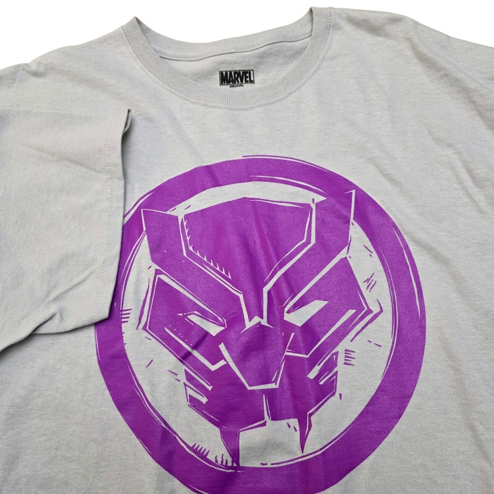 Marvel Black Panther T-Shirt Gray Purple Graphic‎ Print Large Men's